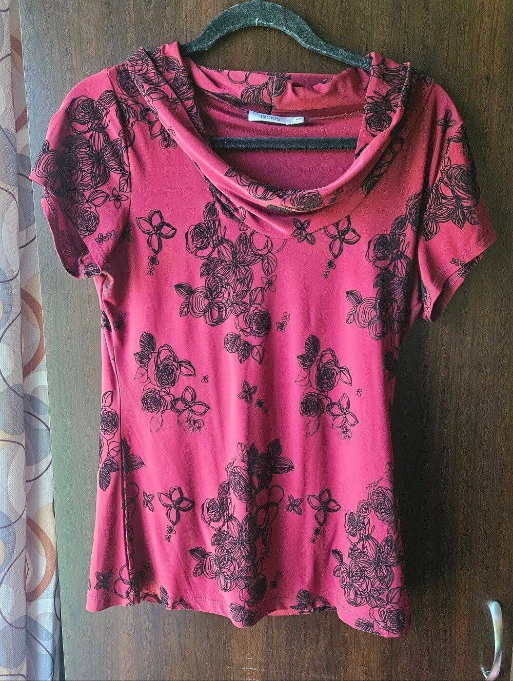 Ricki's Rose Red Short-Sleeve Floral Cowl Neck Top Size Medium